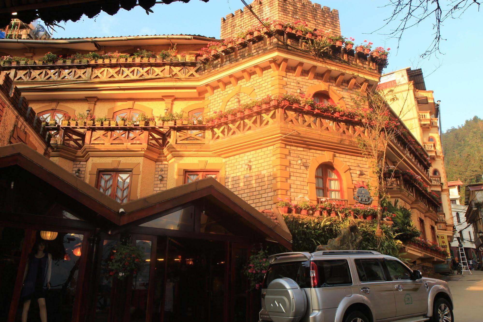 Chau Long Sapa Hotel Exterior photo